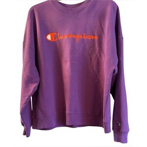 Champion Women's Crew Neck Purple Sweatshirt.